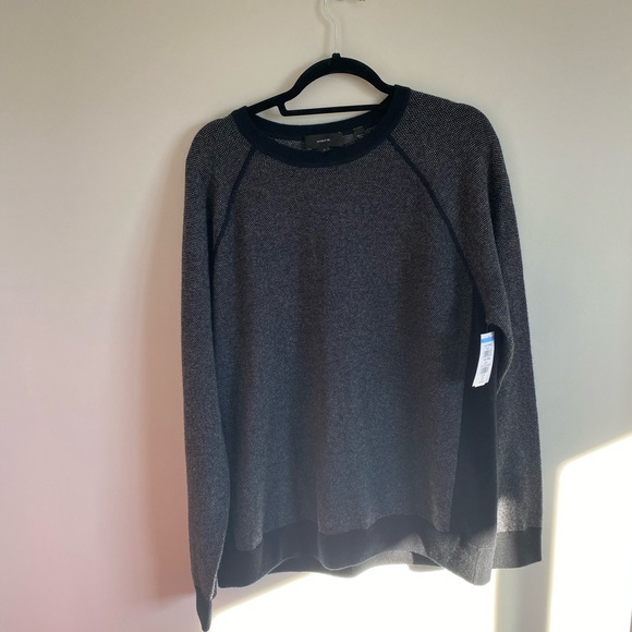 NWOT Bird's Eye Wool & Cashmere Pullover
VINCE - Picture 4 of 8